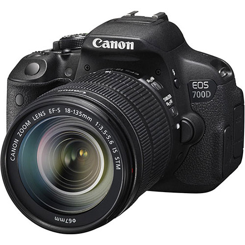 картинка Canon EOS 700D kit 18-135 IS STM от магазина Chako.ua