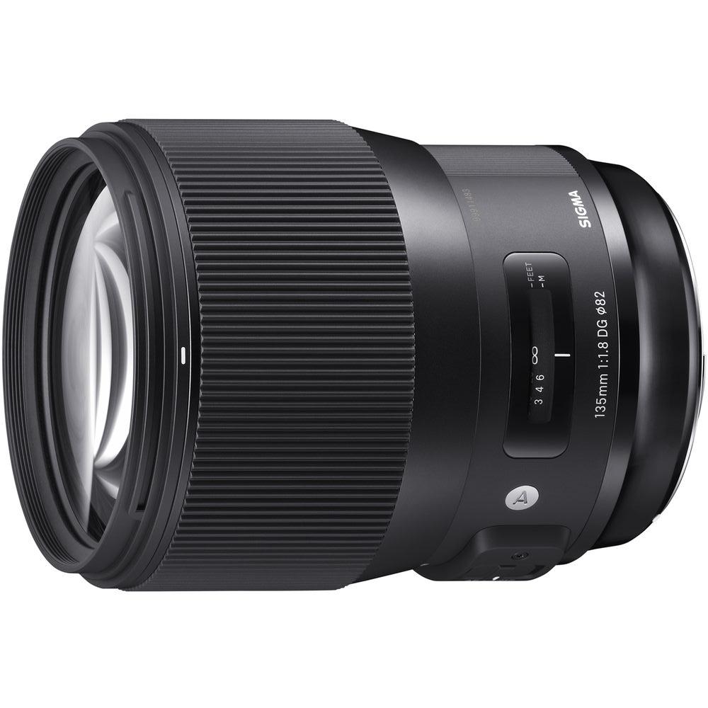картинка Lens Sigma AF 135mm F1.8 DG HSM A for Nikon от магазина Chako.ua