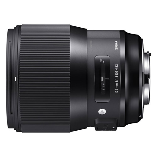 картинка Lens Sigma AF 135mm F1.8 DG HSM for Canon EF от магазина Chako.ua
